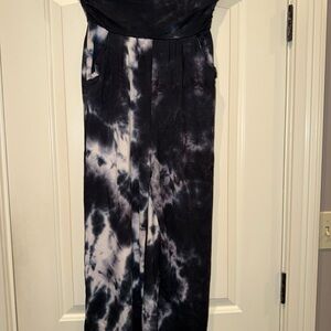 Stylish Black and White Tie-Dye Jumpsuit
